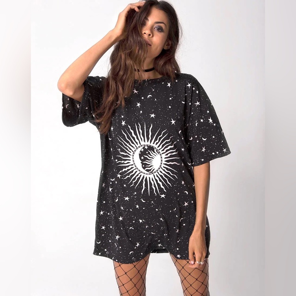 Motel Sunny Kiss Oversize Tee in Black Cosmos